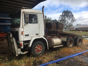 1989 Volvo F12 Truck