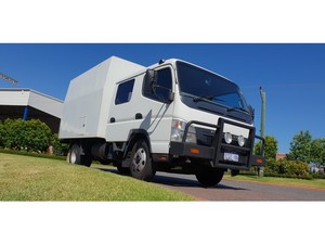 2006 Fuso Canter 815 Wide Service Body