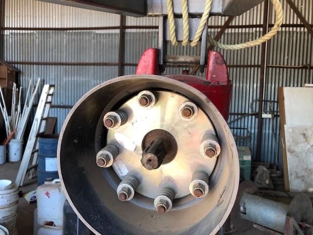 Kanga Post Hole Digger