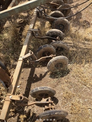 Horwood Bagshaw Air Seeder + Simplicity Cart