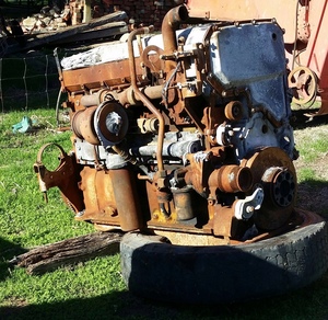 Cummins 15L Signature Engine