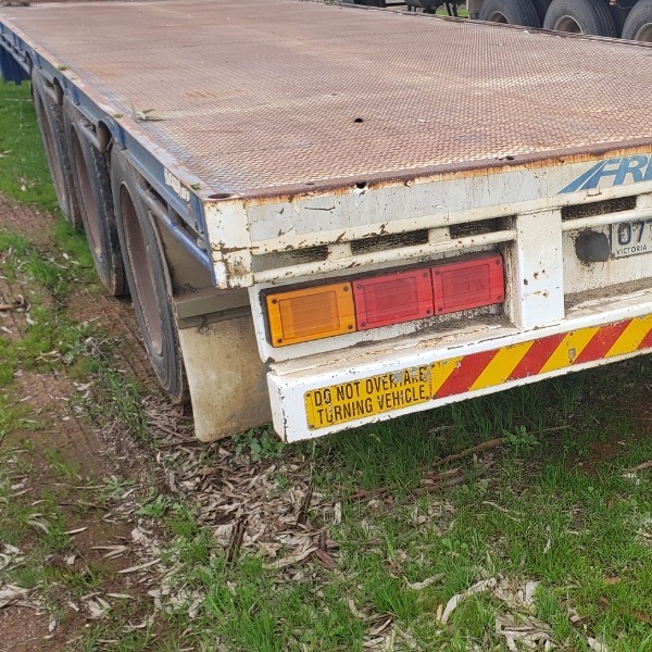 freighter drop deck  45 ft