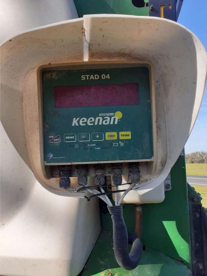 Keenan Mixer Wagon 360