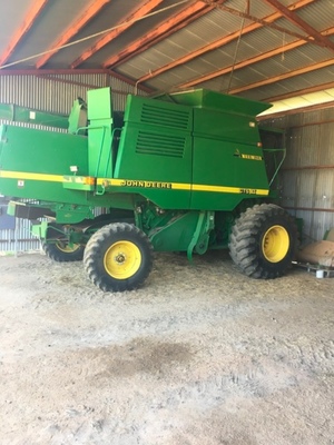 John Deere CTS2 with 936D Front