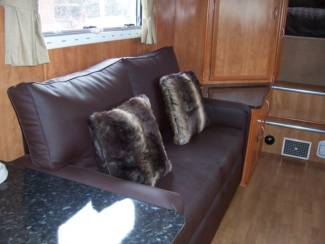 Panton Hill Gooseneck