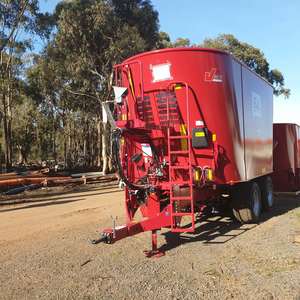 2020 BVL27 Feed Mixer