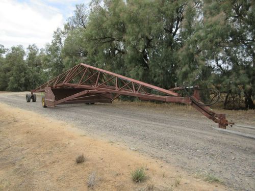 Under Auction - Land Plane Farmor 40 x 10 (Modified) - 2 % Buyers Premium on all Lots