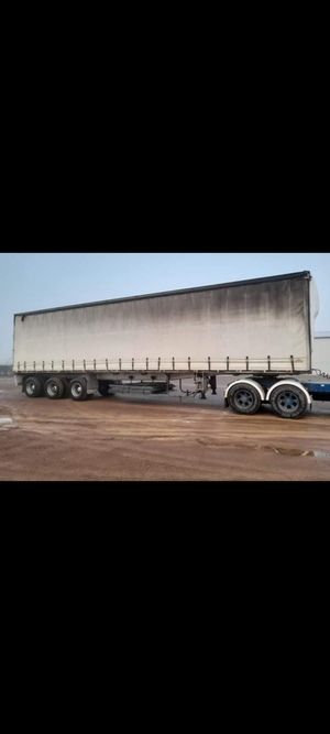 1988 Lusty 45ft Tautliner 