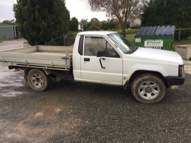1988 Mitsubishi 4x4 Farm Ute