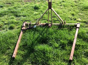 Old Bale Feeder, Frame Only