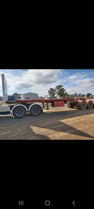 2005 Southern Cross 12 Pallet 24ft A trailer 