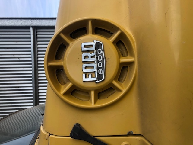 Ford Louisville 9000 Tipper Truck 