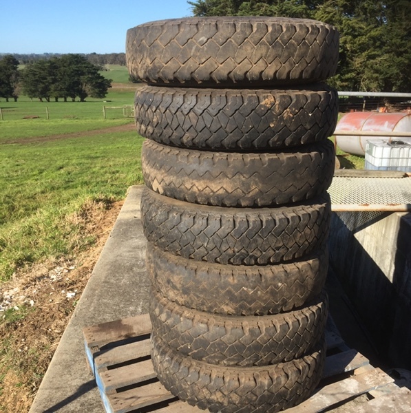 8 x Toyota Landcruiser 750 / 16 Split Rims with tyres For Sale - Price for the Lot!!