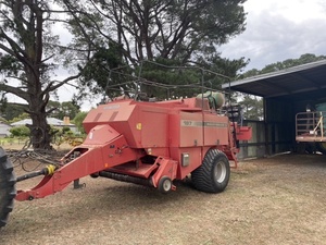 2005 Massey Ferguson 187 Baler