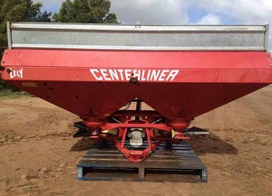 Lely Centerline 2 tonne with extension to maybe 2.5t always shedded