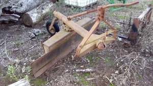 MF grader blade and 3pl jib