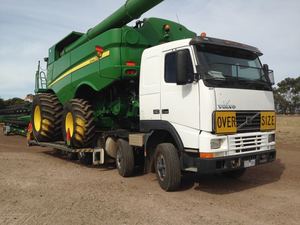 FH12 Volvo Riged Twin Steer Header / Harvester Carrier Truck For Sale