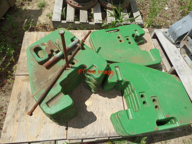 John Deere Suitcase Weights to suit 8000 series