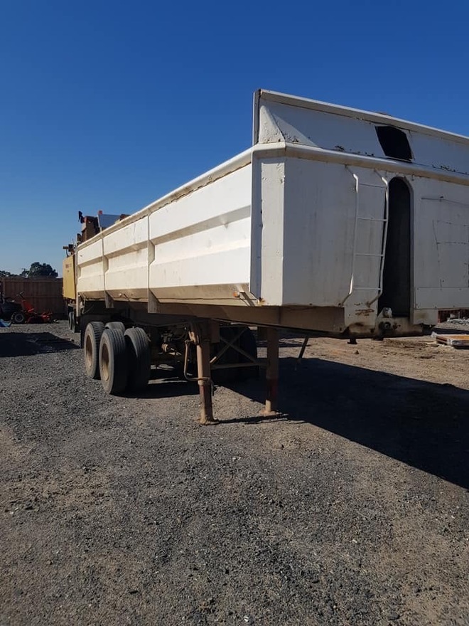 Bogie Axle Tipper Trailer 24' 