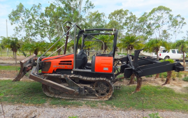 Same   100 hp  bulldozer