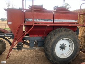 Horwood Bagshaw 30FT Scaribar AIr Seeder For Sale
