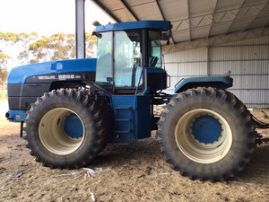 New Holland 9282 Tractor