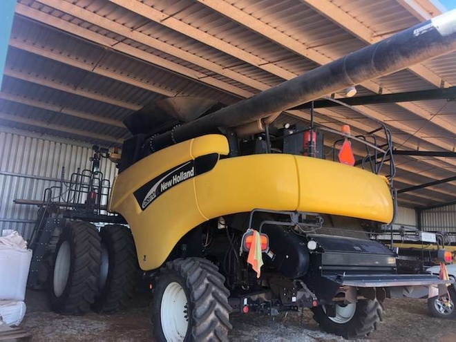 New Holland CR970
