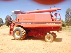 CASE IH 1440 Header / Harvester For Sale