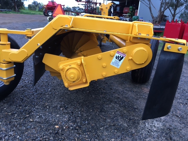 S Houle Rock rake 15'