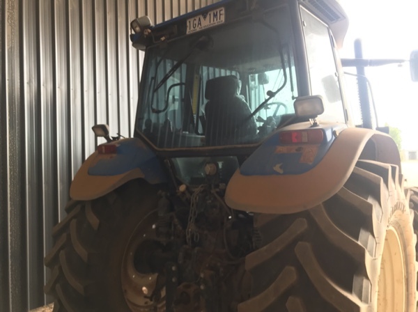 New Holland TM 155