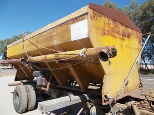 - Grouper Cole 16ft - 2% Buyers Premium on all Lots