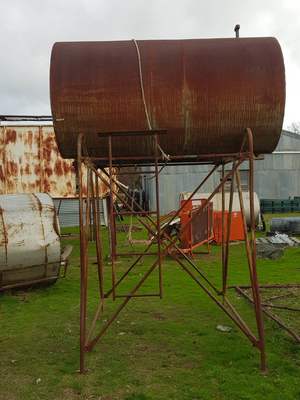 Diesel tank stand