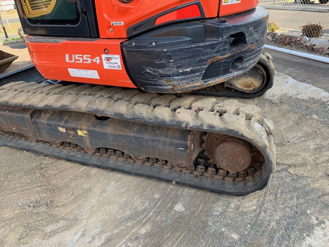 KUBOTA 5.5T EXCAVATOR U55-4