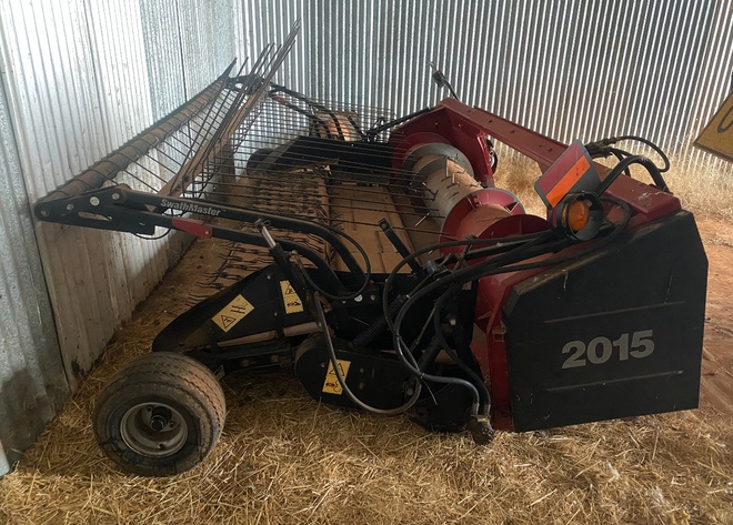 Case IH 2015 Canola Front