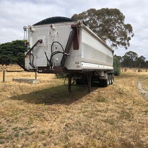 *PRICE REDUCTION* 2002 Tefco SideTipper