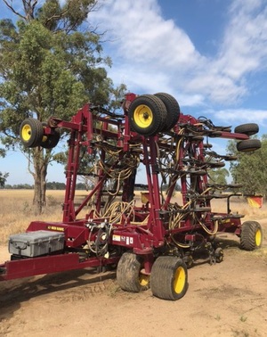 2014 40’ Seedhawk on 12” Spacings