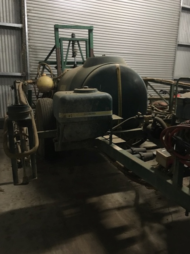 18-20m Goldacres 2000L Boomspray (Trailing)