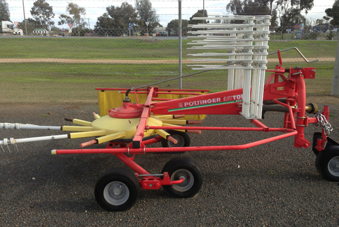 Under Auction - NEW POTTINGER 421 N RAKE 