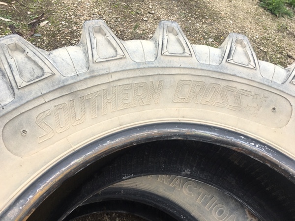 Tractor tyres 