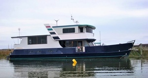 BOAT .. IDEAL AS LUXURY BOAT, HOUSE OR SHACK