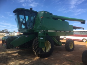 JOHN DEERE 9600 WITH 30 FOOT FRONT