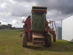 International 725 Header