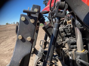 Case 340 CVT. Track Tractor