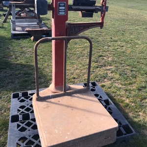 Avery wool bale scales