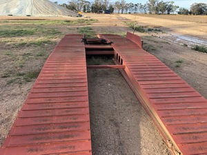 Drive over deck for Auger
