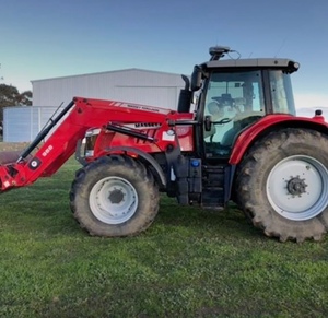 Massey Ferguson 7615 Tractor