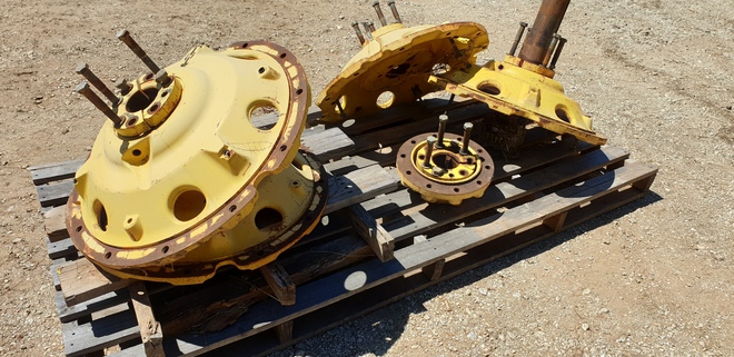John Deere Wheel Hubs x 4