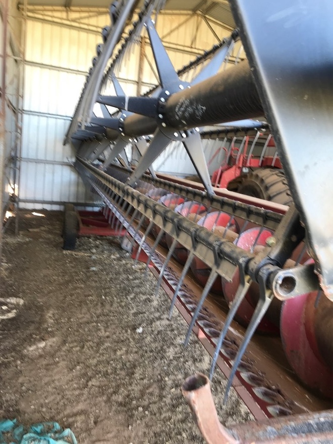 1995 Case IH 2166 Header with 30ft Front