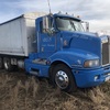 2006 Kenworth T401 with Quad Dog