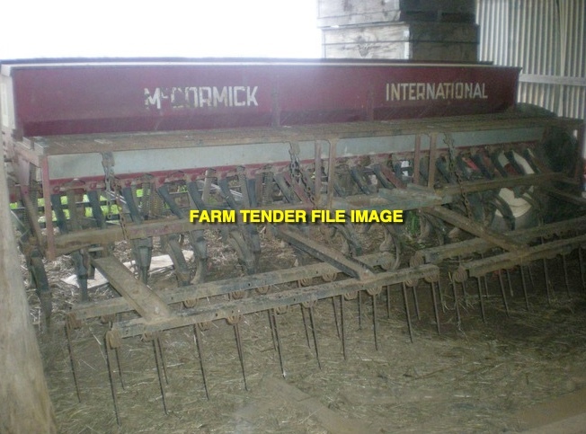 International 24 run A61 Combine